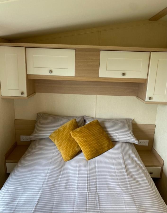 Cosy Caravan Kingston upon Hull Exterior photo